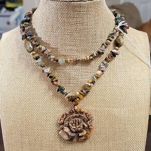Gemstone Chips With Large Flower Carved Jasper Pendant Necklace